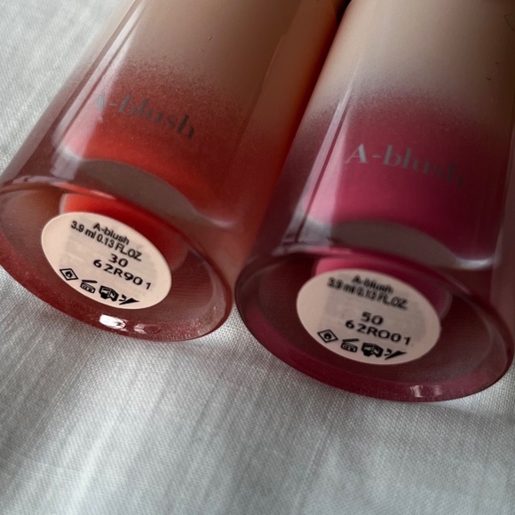 Giorgio Armani a-blush lot of 2 #30 and #50 - Picture 2 of 2